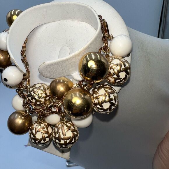 Kate Spade Vintage Bauble Charm Bracelet Bangle Keswick Caning - Picture 2 of 9